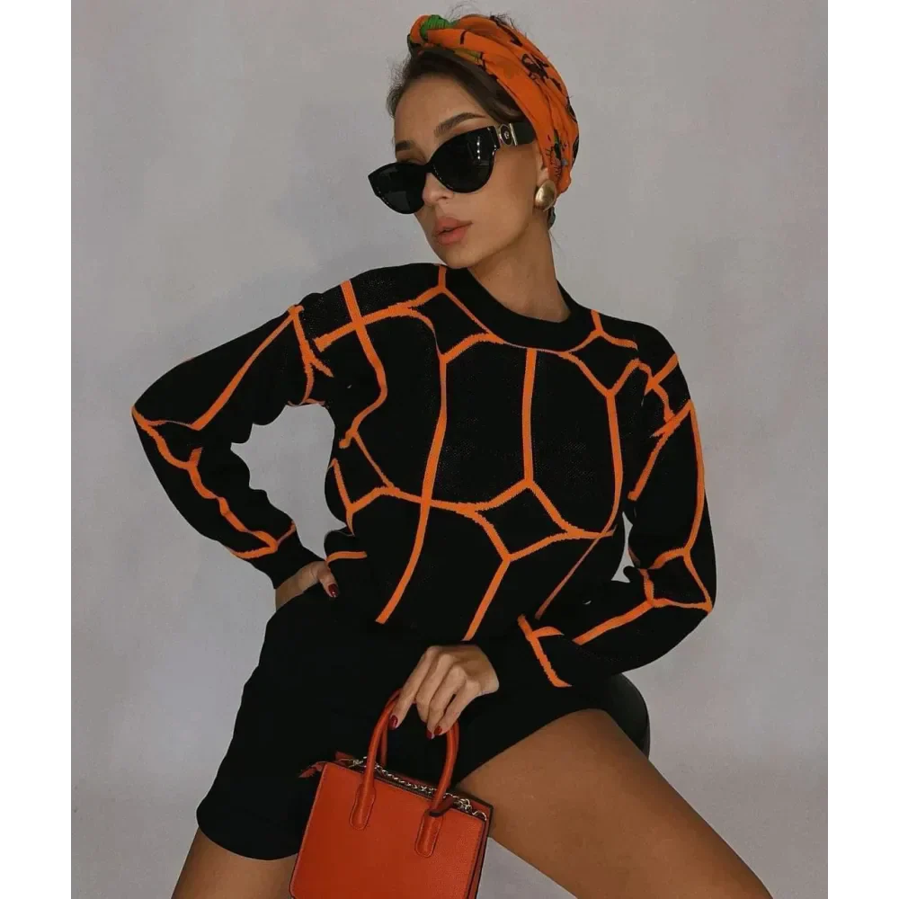 Alice Knit Crew Neck Sweater In Black - St Vesti | Shop Women’s Knitwear & Jumpers Online