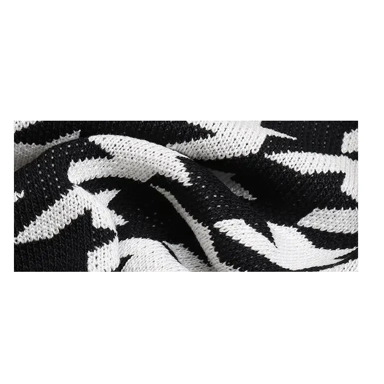 Bridgett Checkered Knit Vest - St Vesti | Blazers & Cardigans