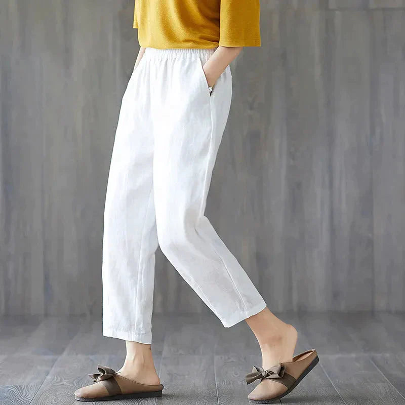 Julia Cropped Trousers - White / m - St Vesti