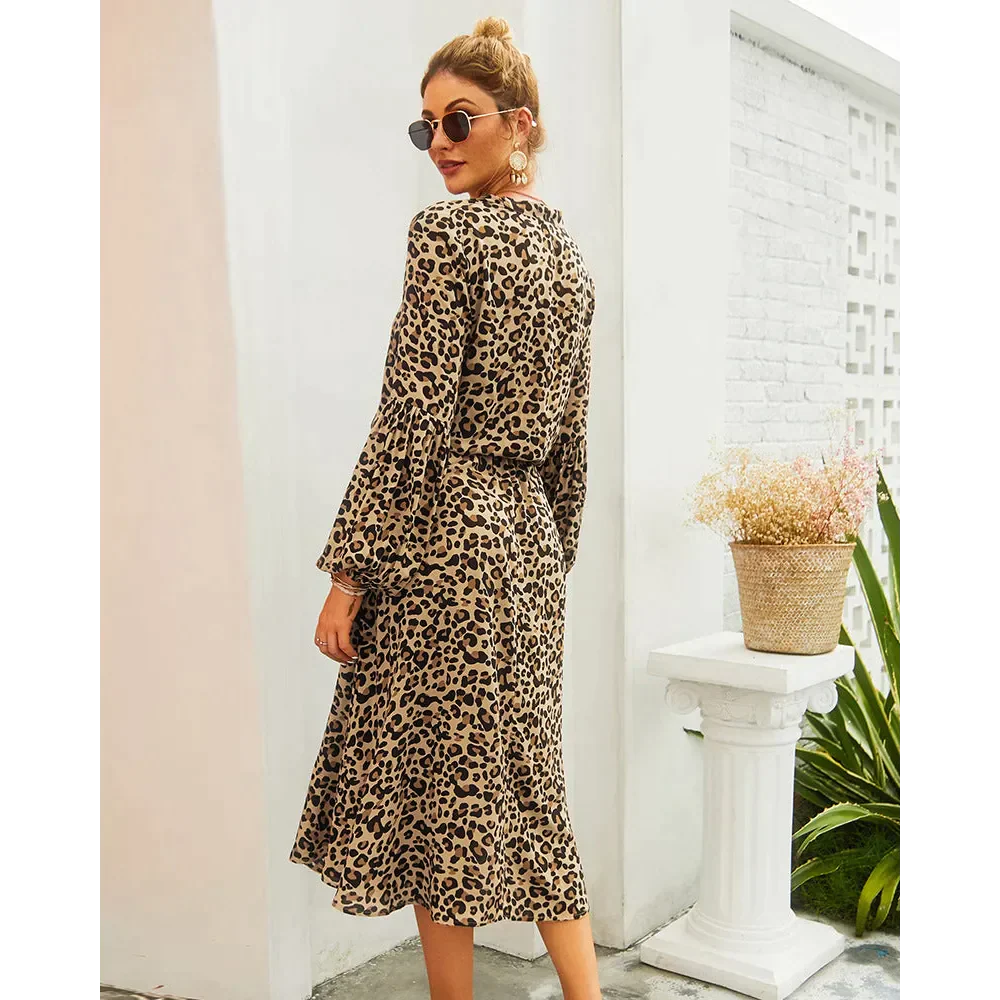 Leopard Print Long-sleeved Midi Dress - St Vesti