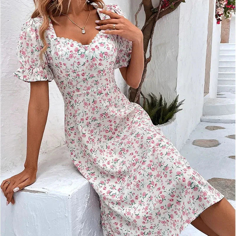 Lotus Leaf Floral Dress In White - White / Xs - St Vesti | All Dresses - Cocktail Dresses Formal Dresses + More.