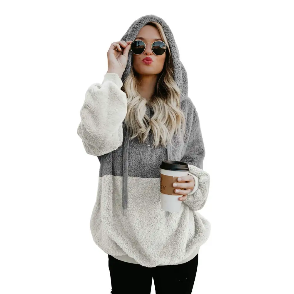 St Vesti Sweater With Hoodie - St Vesti | Sweaters & Hoodies